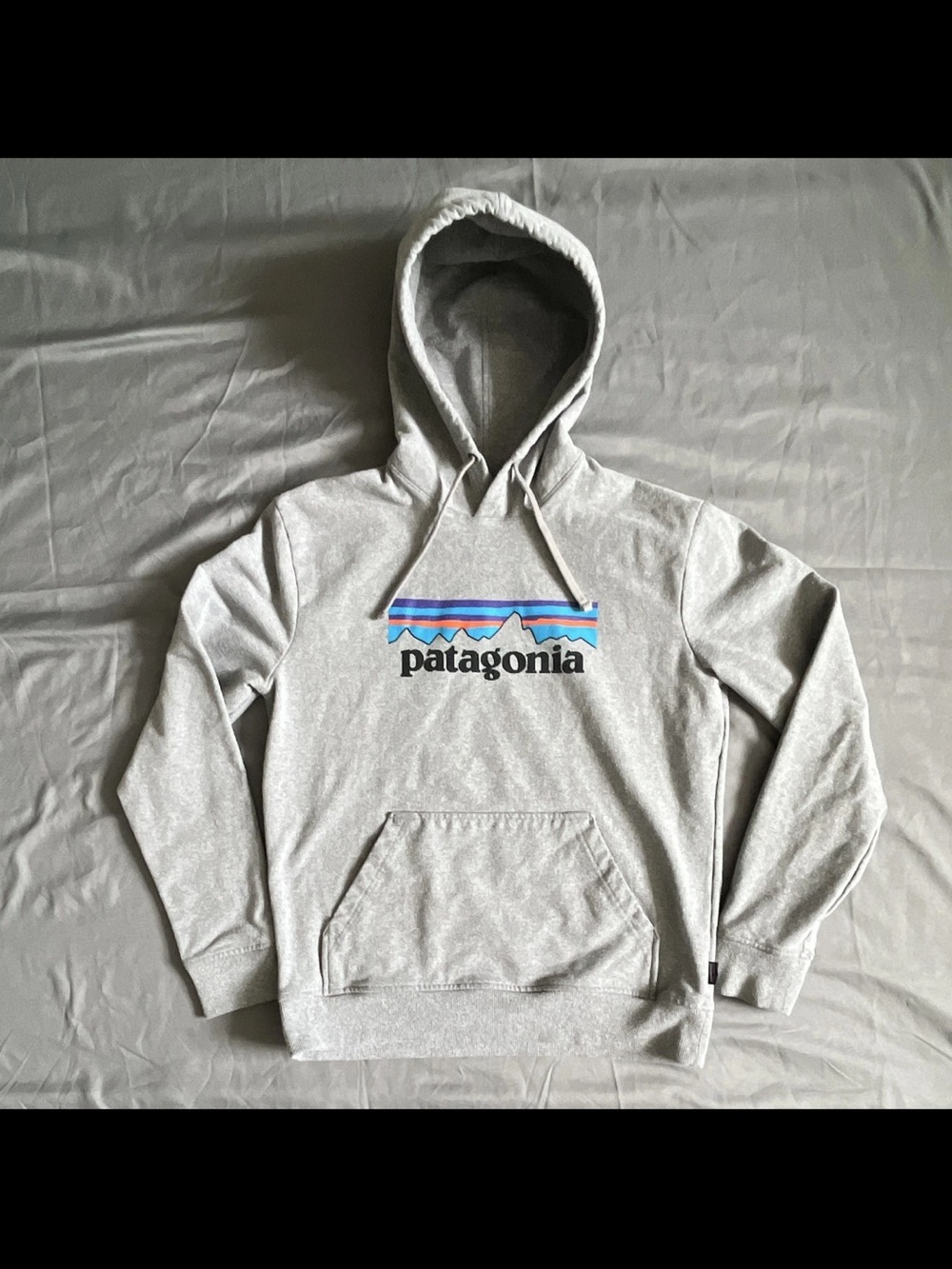 Patagonia P-6 Logo Uprisal Hoodie Mens Gray Sweatshirt size M